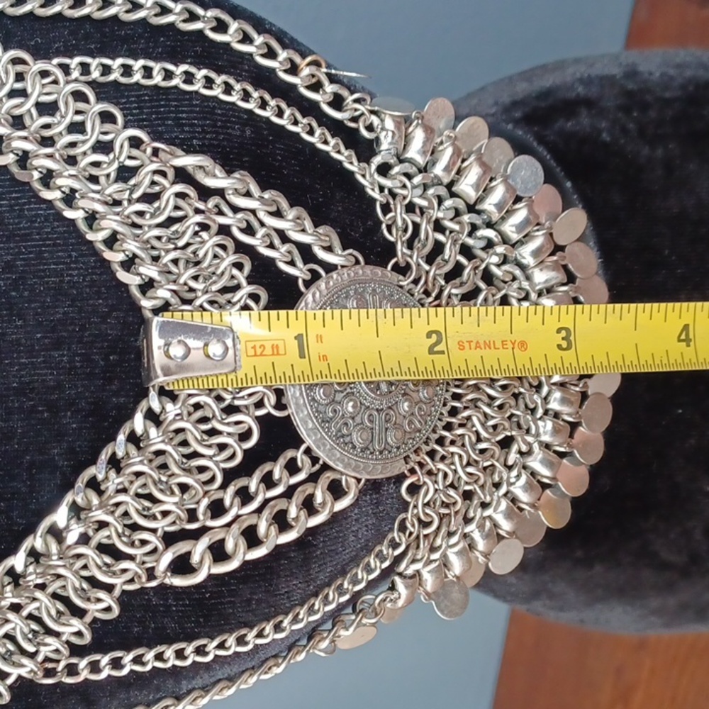 Statement Massive Necklace - image 4